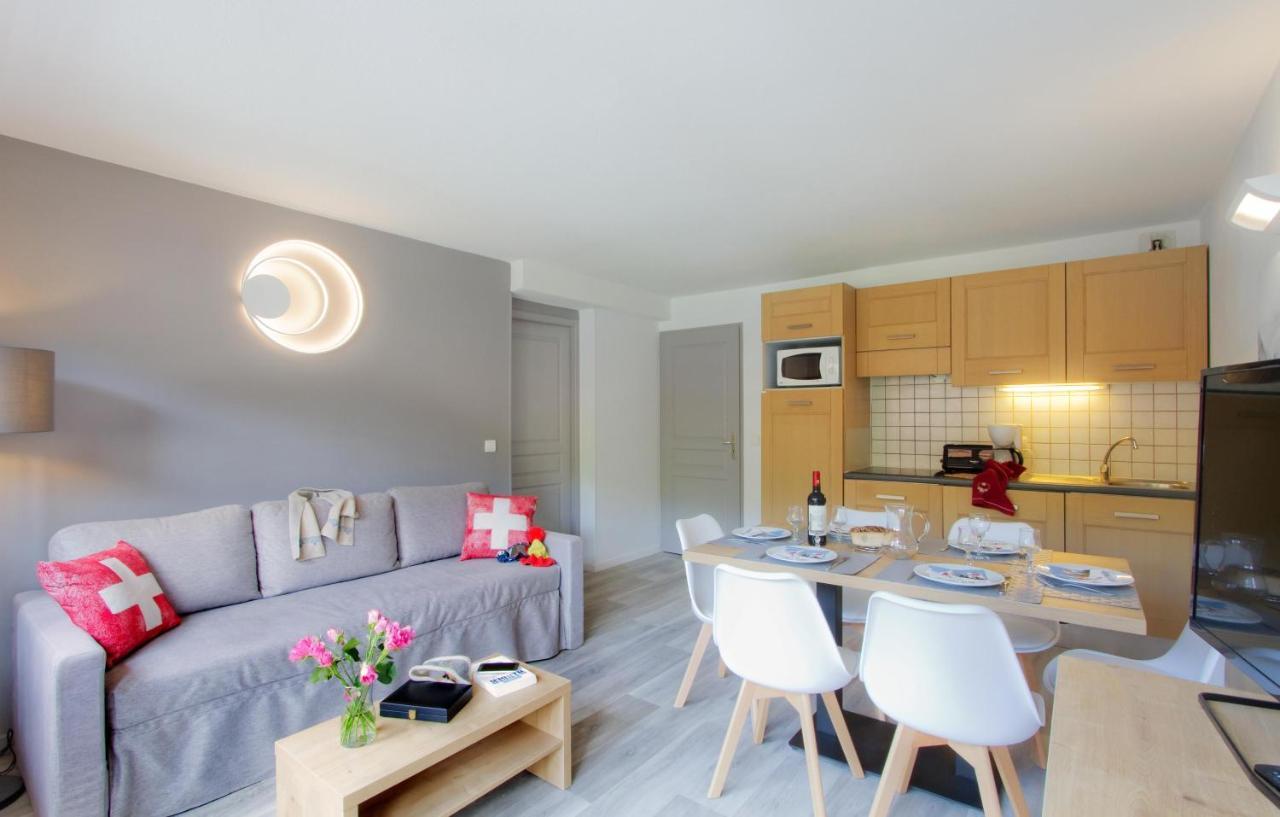 Residence Odalys Le Pelvoux ลาปลาญ ภายนอก รูปภาพ